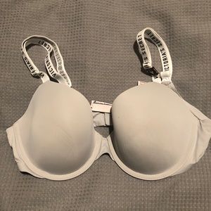 NWT Gray Victoria’s Secret T-shirt Bra Size 36C